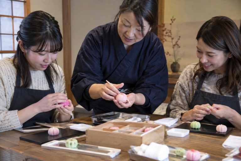 ねんどで和菓子職人体験♪